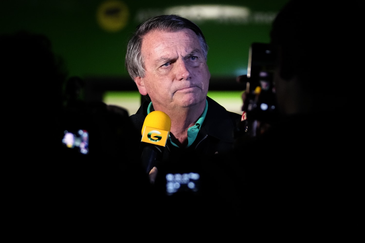 PR - Curitiba - 23/01/2021 - CURITIBA, CARRETA AGAINST THE BOLSONARO  GOVERNMENT - Sound truck, with a banner containing the words asking for the  departure of President Jair Bolsonaro, is seen in