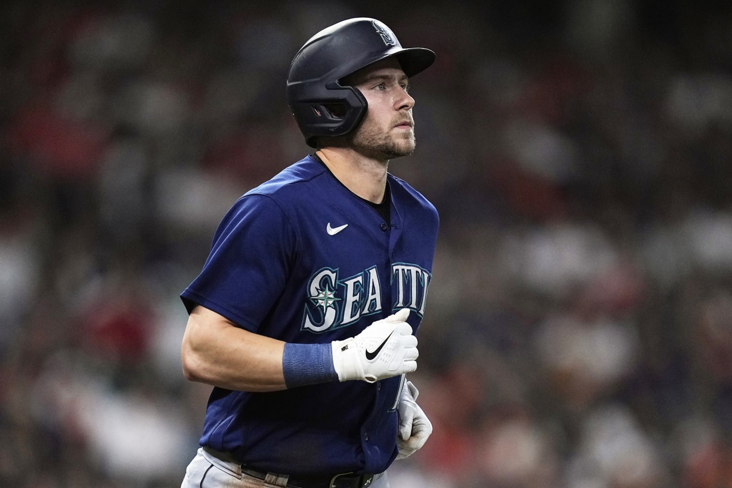 Mariners' Jarred Kelenic: I'm being punished for declining contract