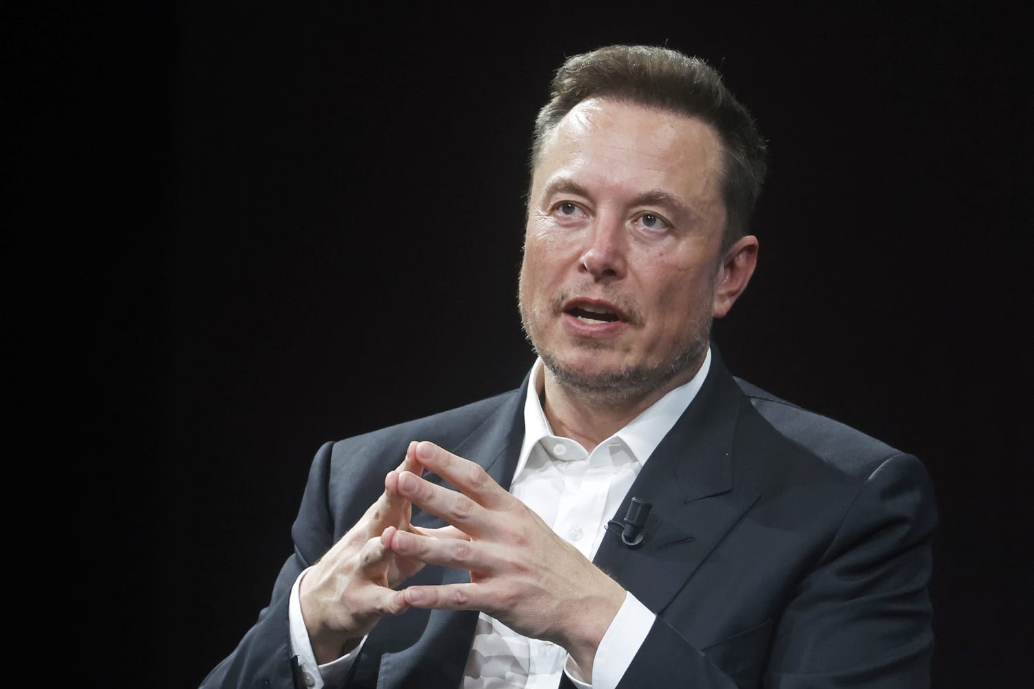 Elon Musk warns senators of the 'civilizational risk' AI poses
