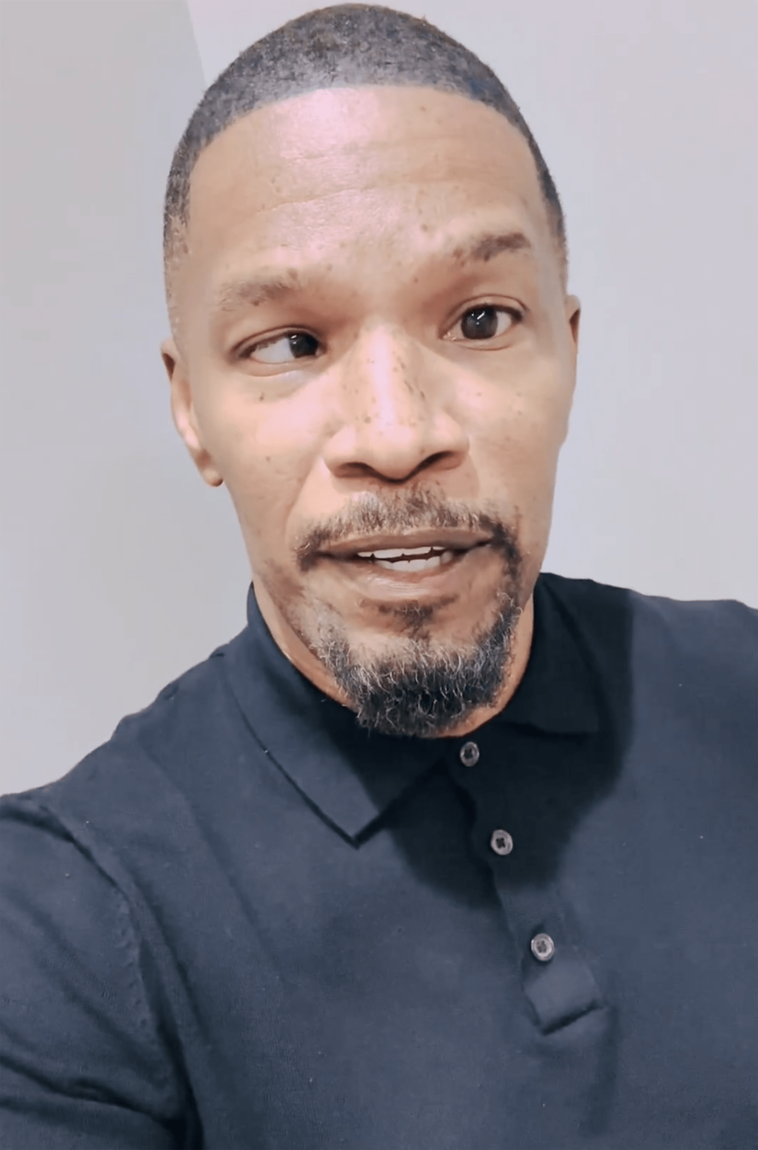 Jamie Foxx Gives Health Update in New Video, Thanks Family for Support
