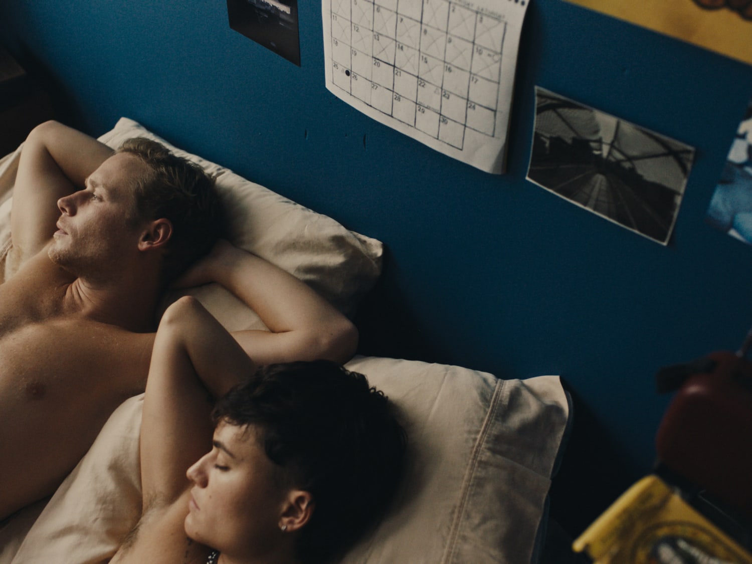 Mutt' Review: An Intimate Day in The Life Drama For a Young Trans