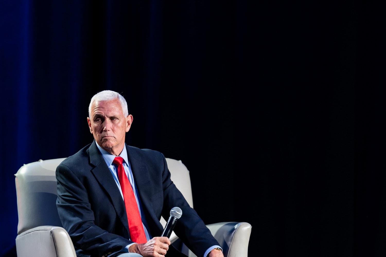 Mike Pence backtracks on impeachment comments after Kevin McCarthy's U-turn on House floor vote