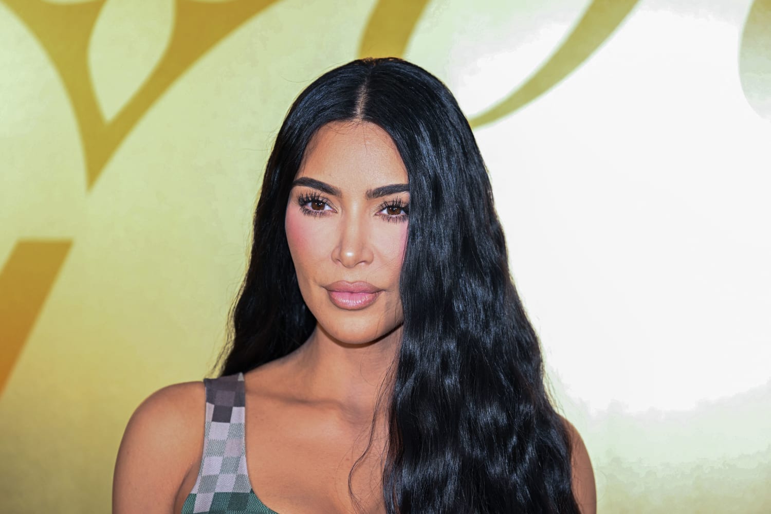 How to Get Kim Kardashian's Wet Hair Look – Perfect Locks