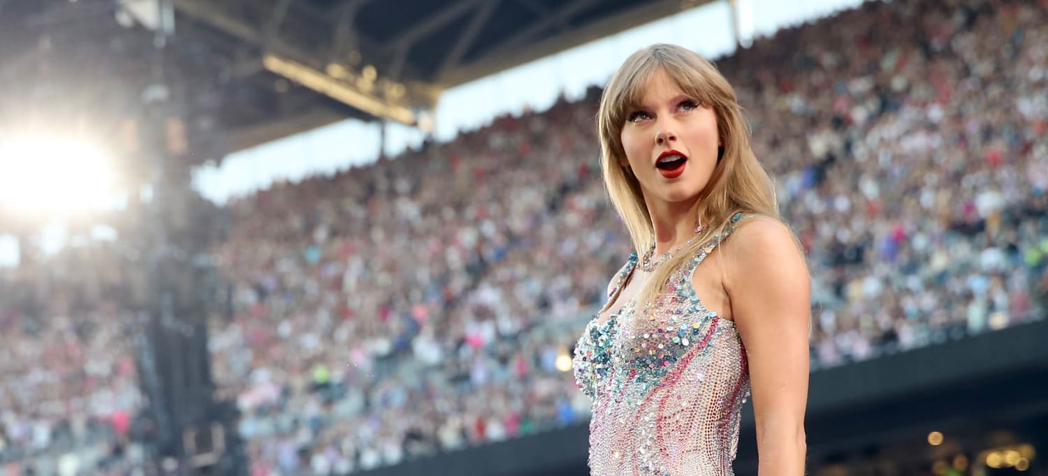 Tickets to see Taylor Swift tonight are THE LOWEST they've ever been.