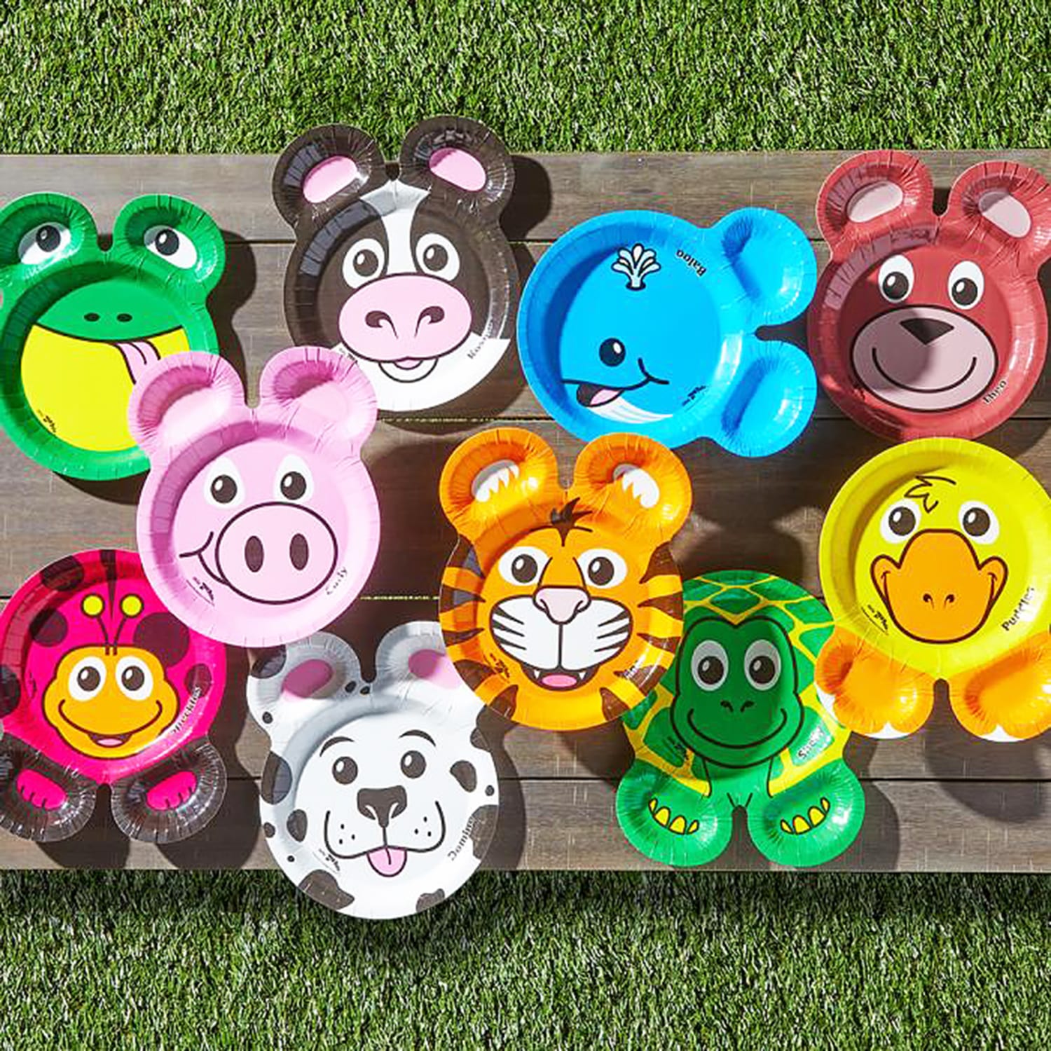 Hefty® Zoo Pals® Plates are back!