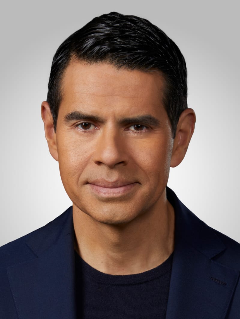 NBCUniversal News Group chairman Cesar Conde among top honorees at Hispanic Heritage Awards