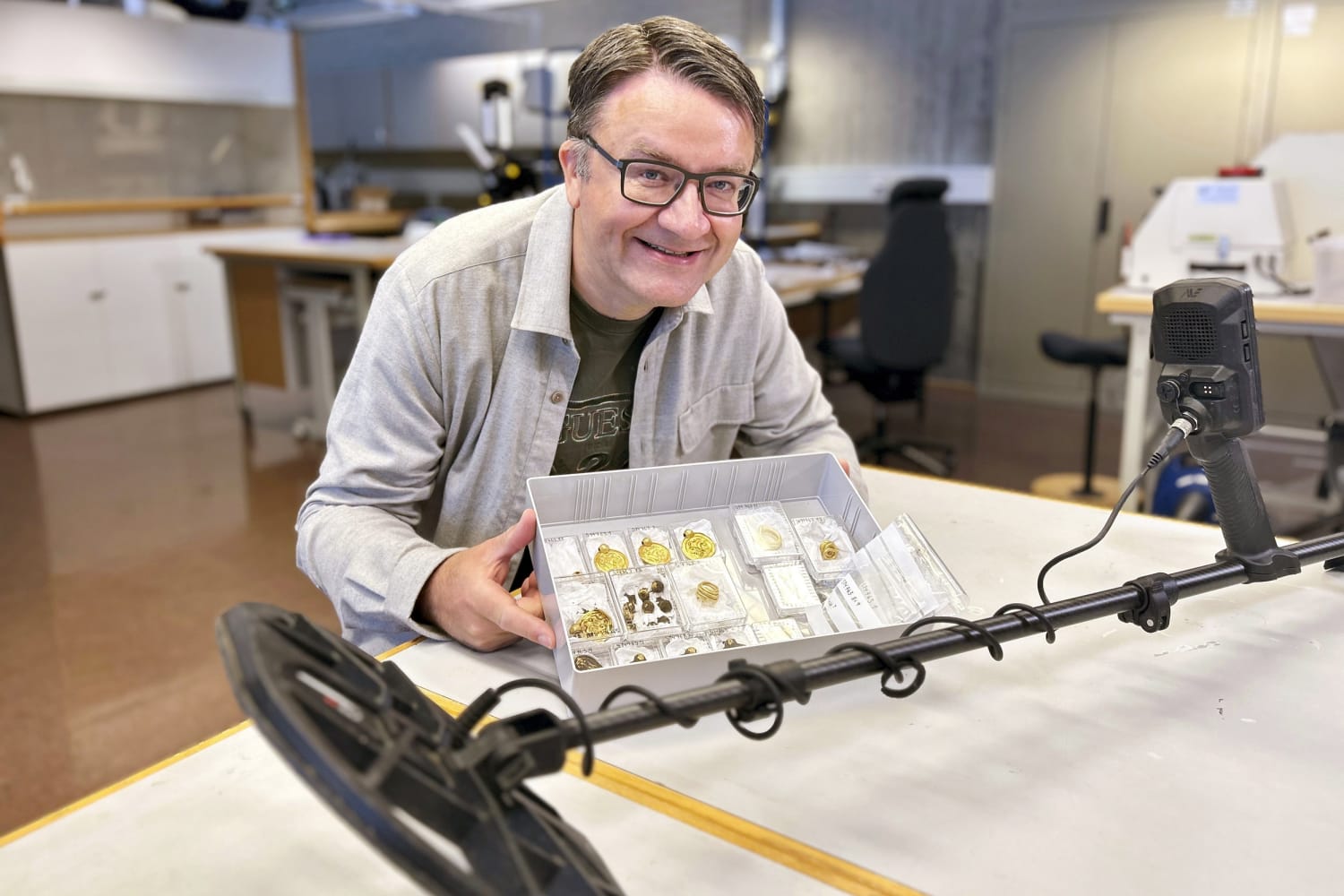 Norsk mann med metalldetektor kaller gull «århundrets funn»