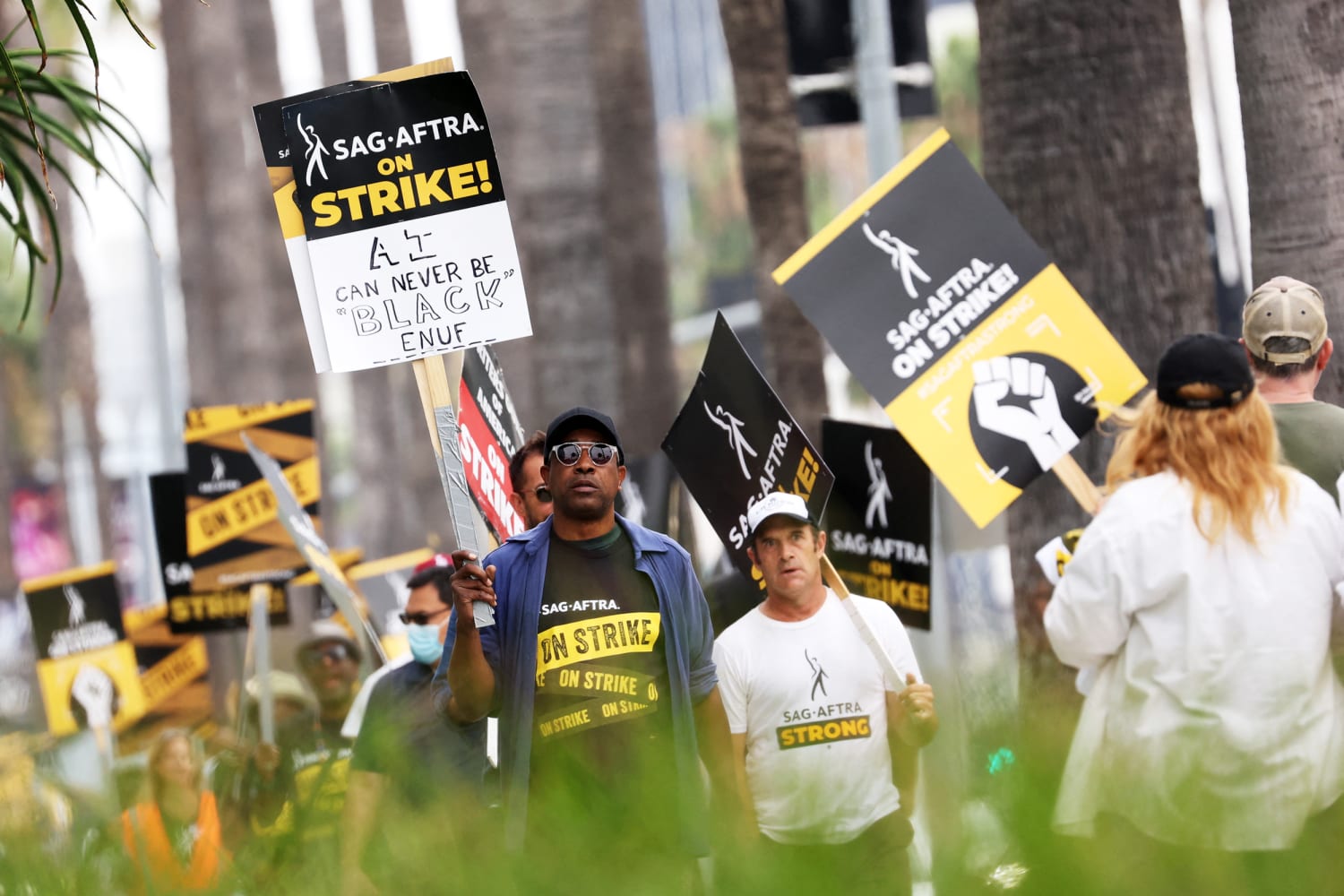 Ainda não há fim à vista para as greves de Hollywood