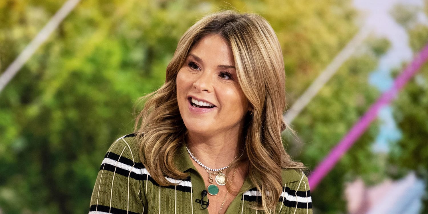 Jenna Bush Hager is starting a Read With Jenna podcast, and here are her 1st guests