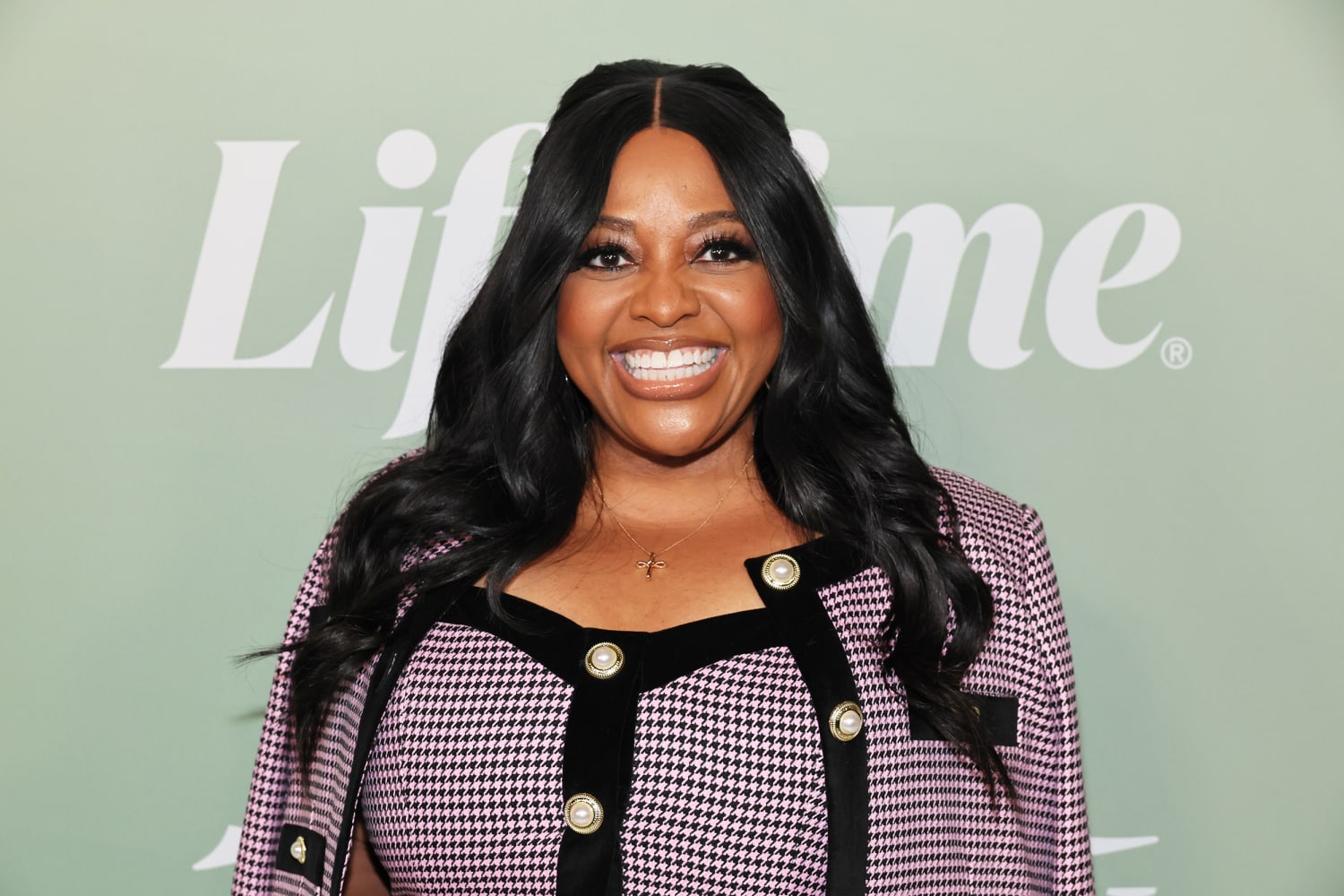 Sherri Shepherd Opens Up About Benefits of Breast Reduction