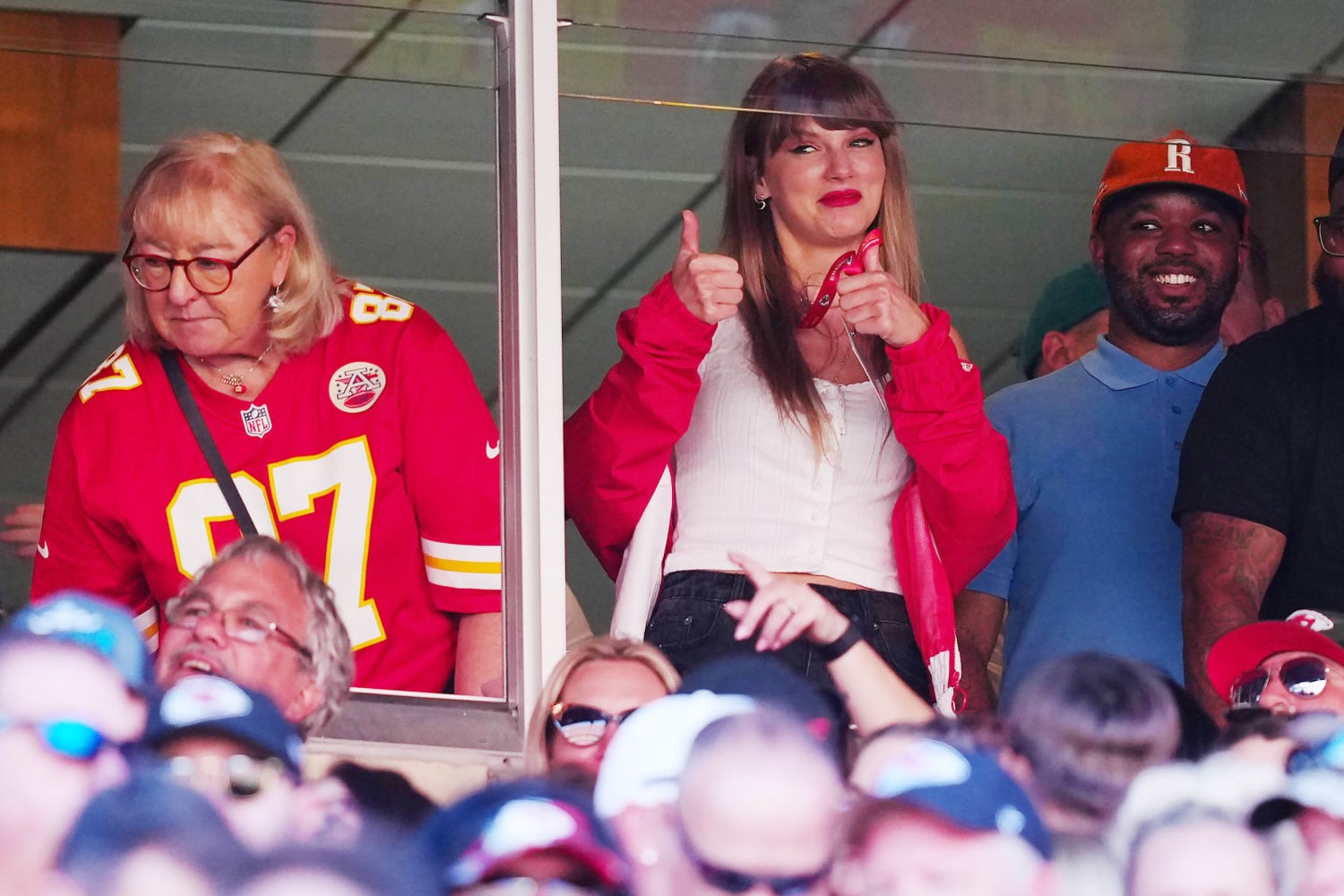 Taylor Swift attends Travis Kelce's Chiefs game with Patrick Mahomes'  family in Kansas City