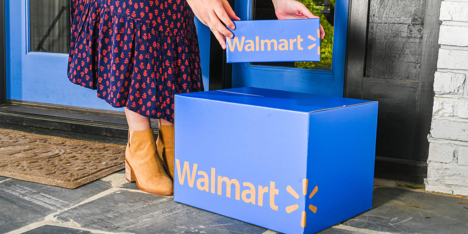  Walmart court early holiday shoppers in US with limited-time deals