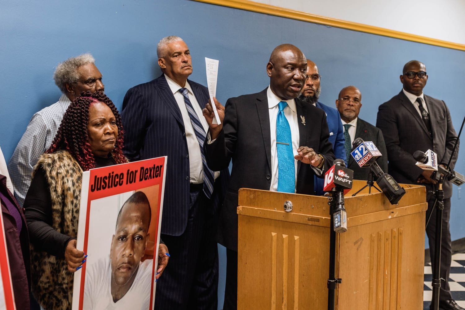 Ben Crump calls for DOJ to investigate Dexter Wade’s death in Mississippi Ben Crump calls for DOJ to investigate Dexter Wade’s death in Mississippi