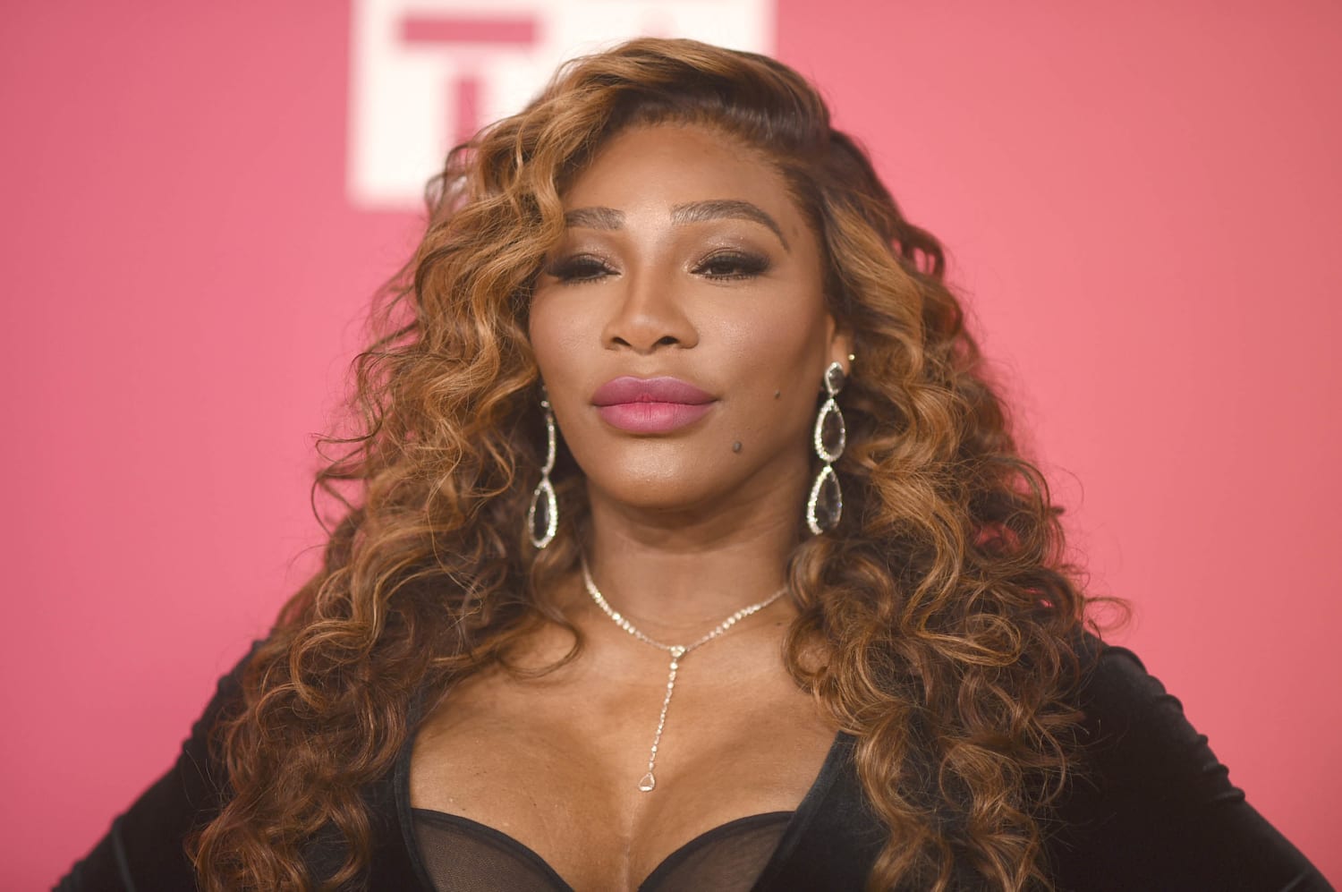 Serena Williams announces two books, including memoir