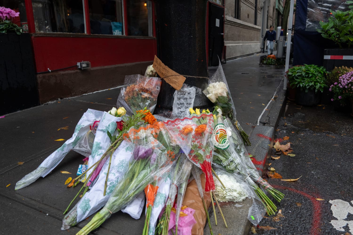 Matthew Perry memorial outside NYC Friends apartment grows as fans leave  flowers and heartfelt tributes to late star following his shock death aged  54
