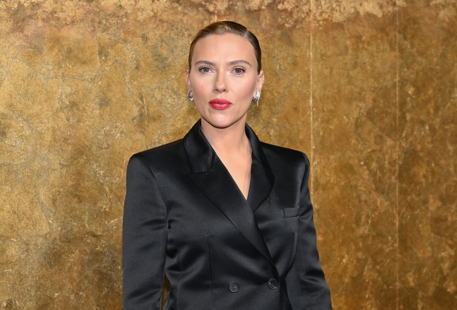 Scarlett Johansson Just Released a Serious Statement About Her Family