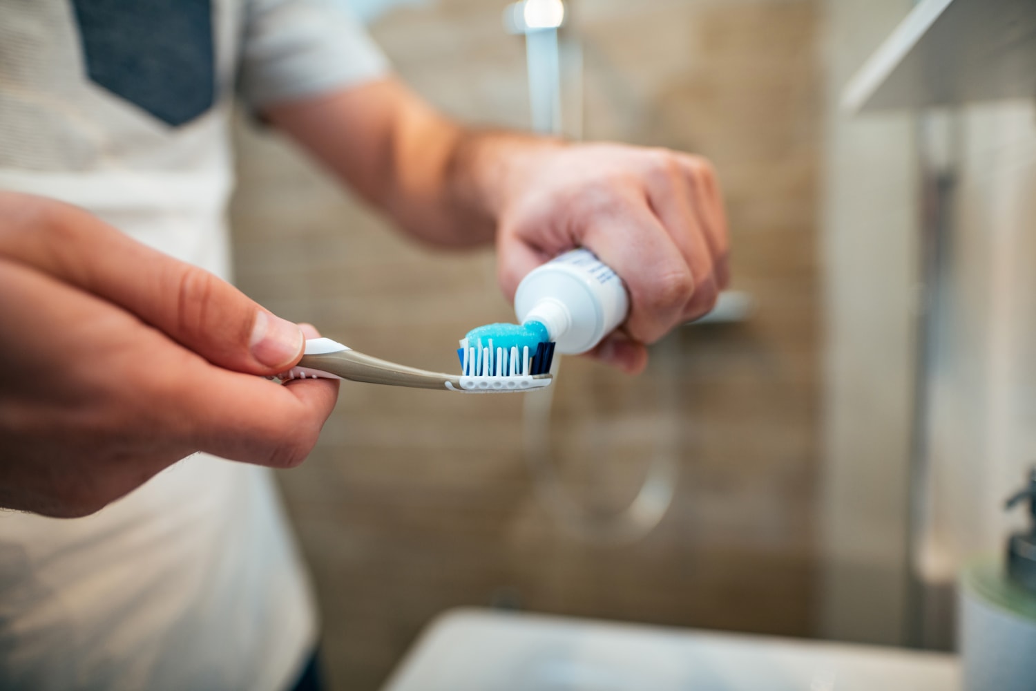 新牙膏可减少成人对花生的过敏反应