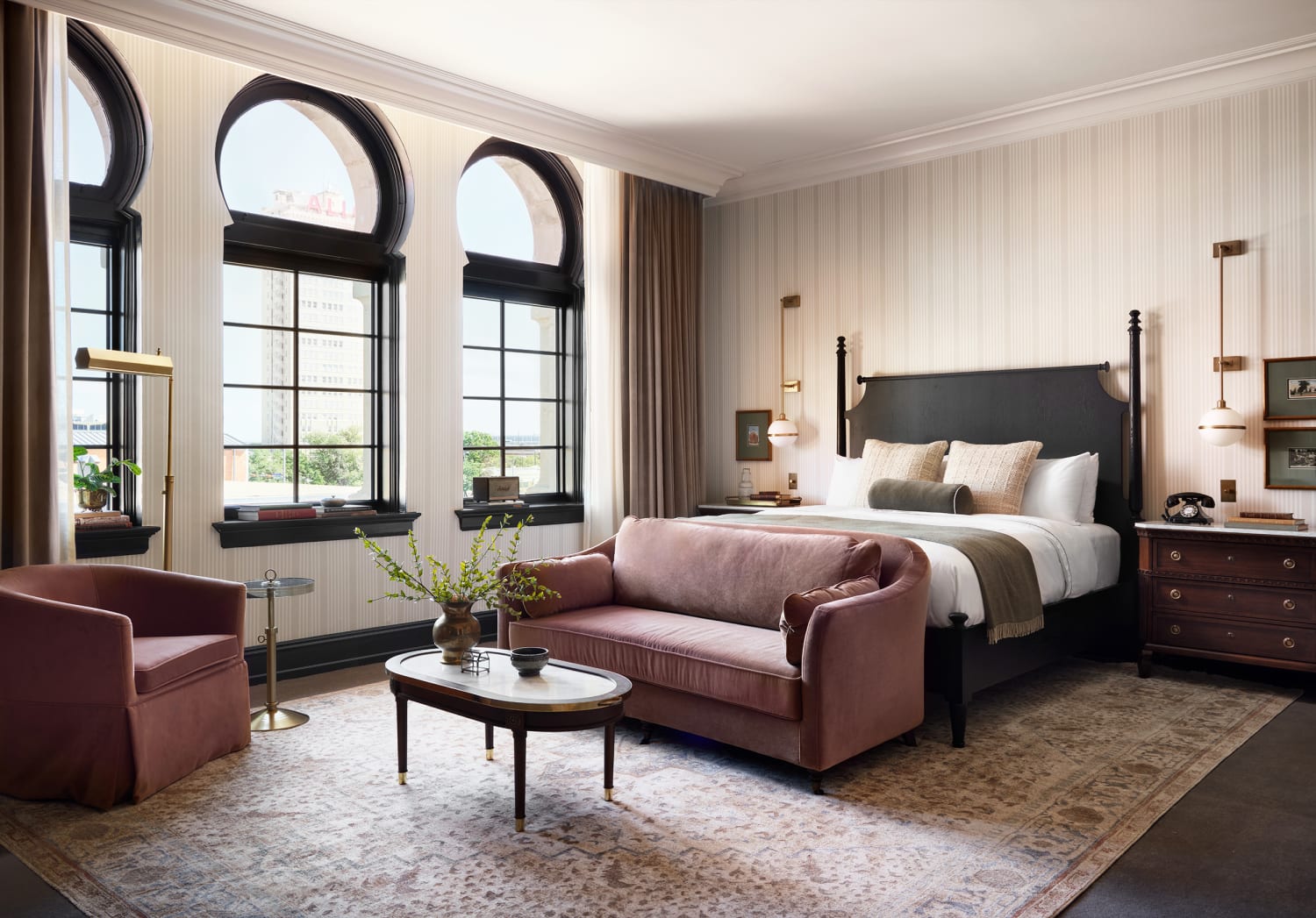 Joanna Gaines Guest Rooms 72 Hours In Joanna Gaines's Waco