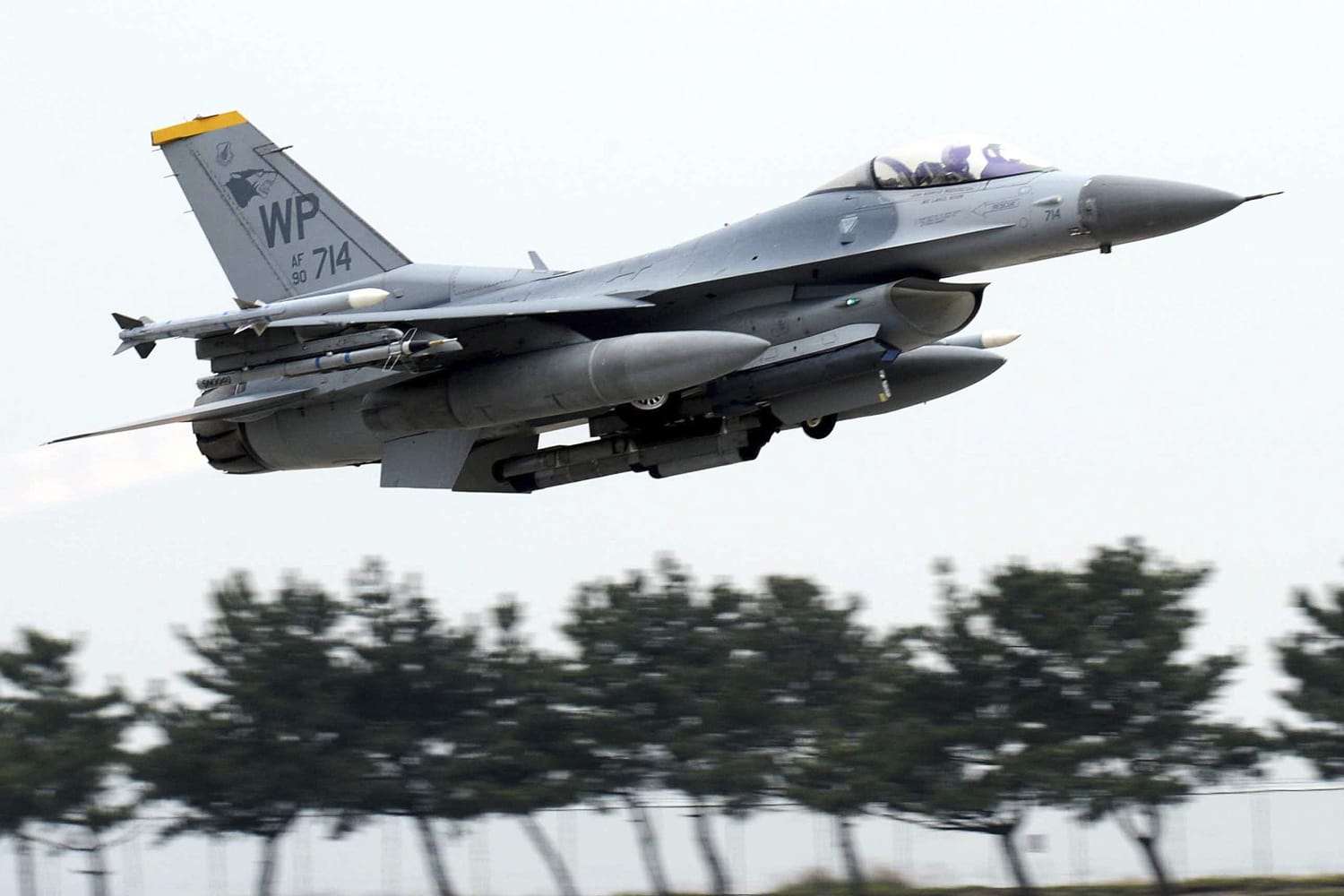 U.S. F-16 crashes off the coast of South Korea