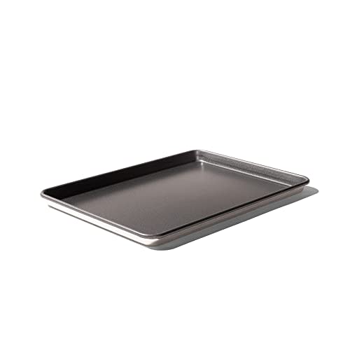The 6 Best Half Sheet Pans of 2023, Tested & Reviewed
