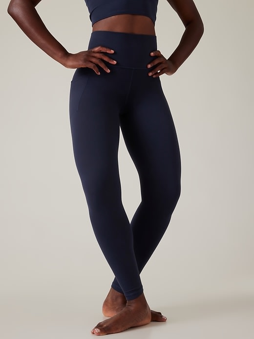 Skinny fit: leggings with foot straps - navy