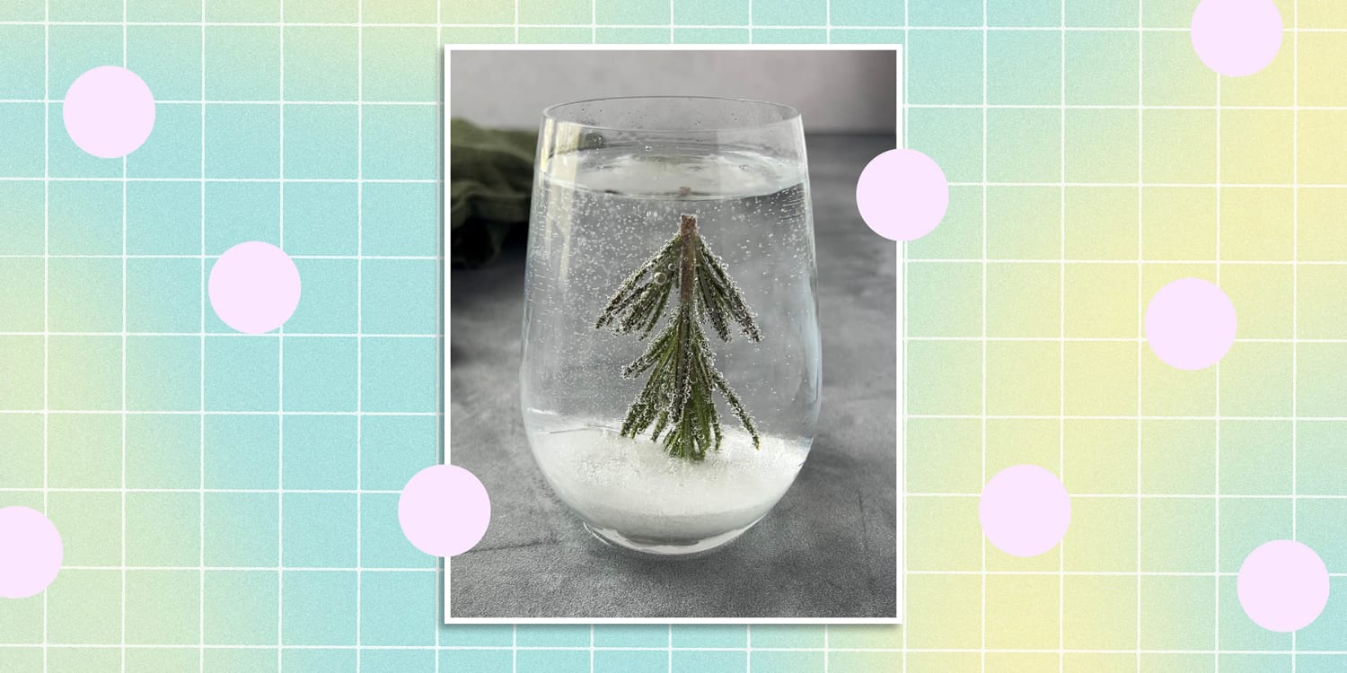 This viral snow globe cocktail is a winter wonderland in a glass