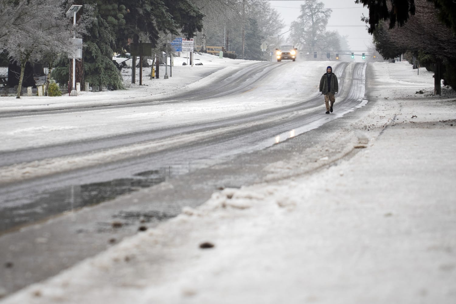 100 million under winter weather alerts as Arctic air prepares to move east