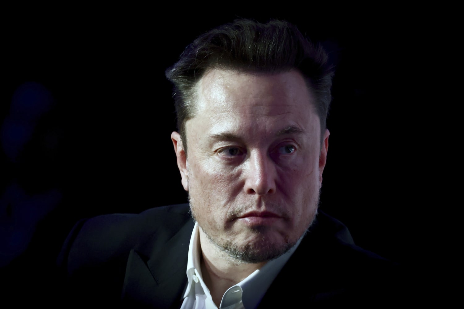 Elon Musk’s Company Successfully Implants Chip in Human Brain
