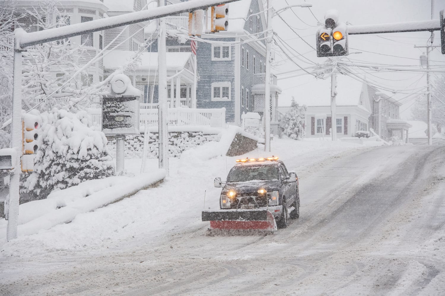 Storm: Travel could become treacherous as snow, rain persist