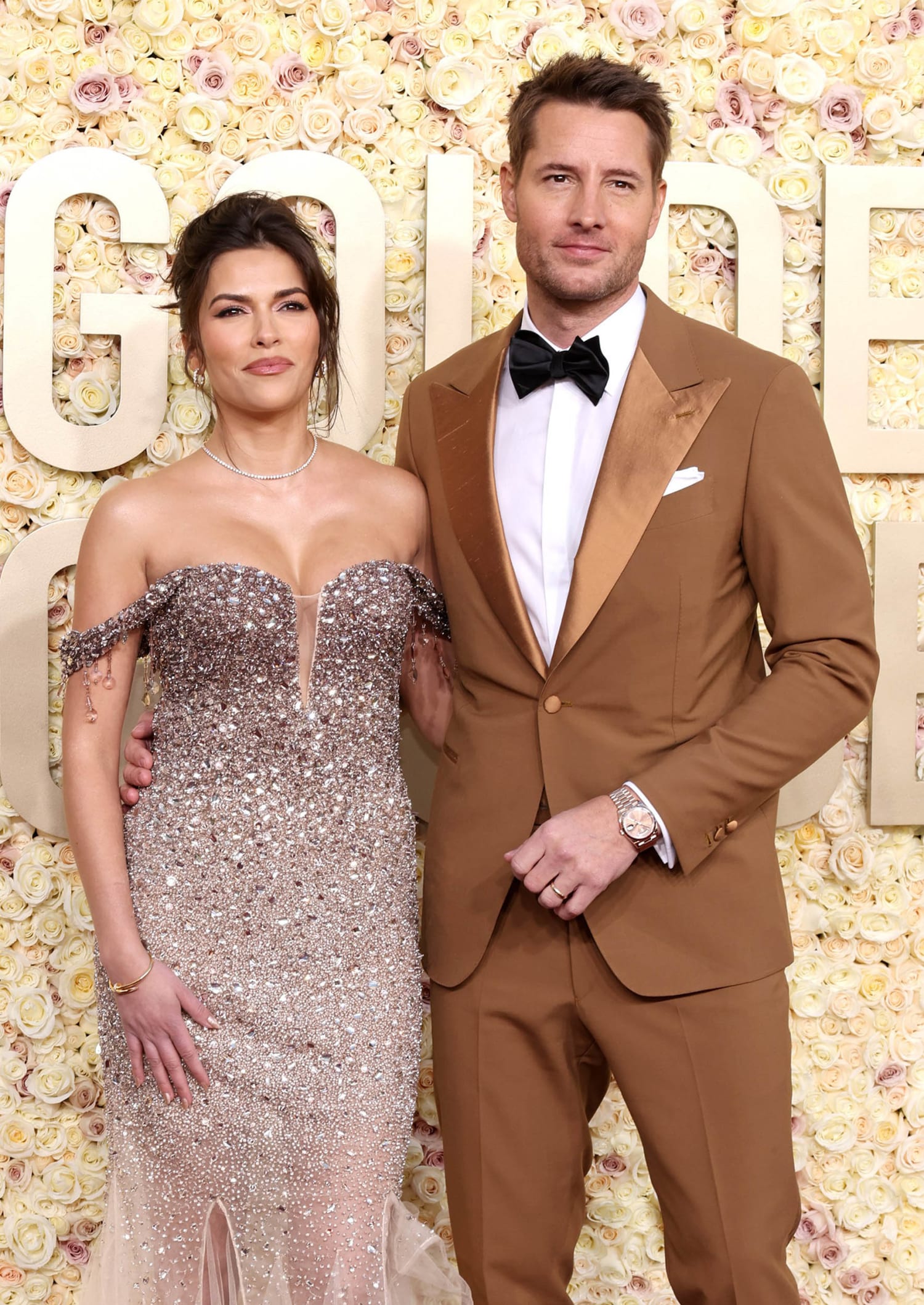 Justin Hartley Kisses Wife Sophia Pernas at Golden Globes Red Carpet