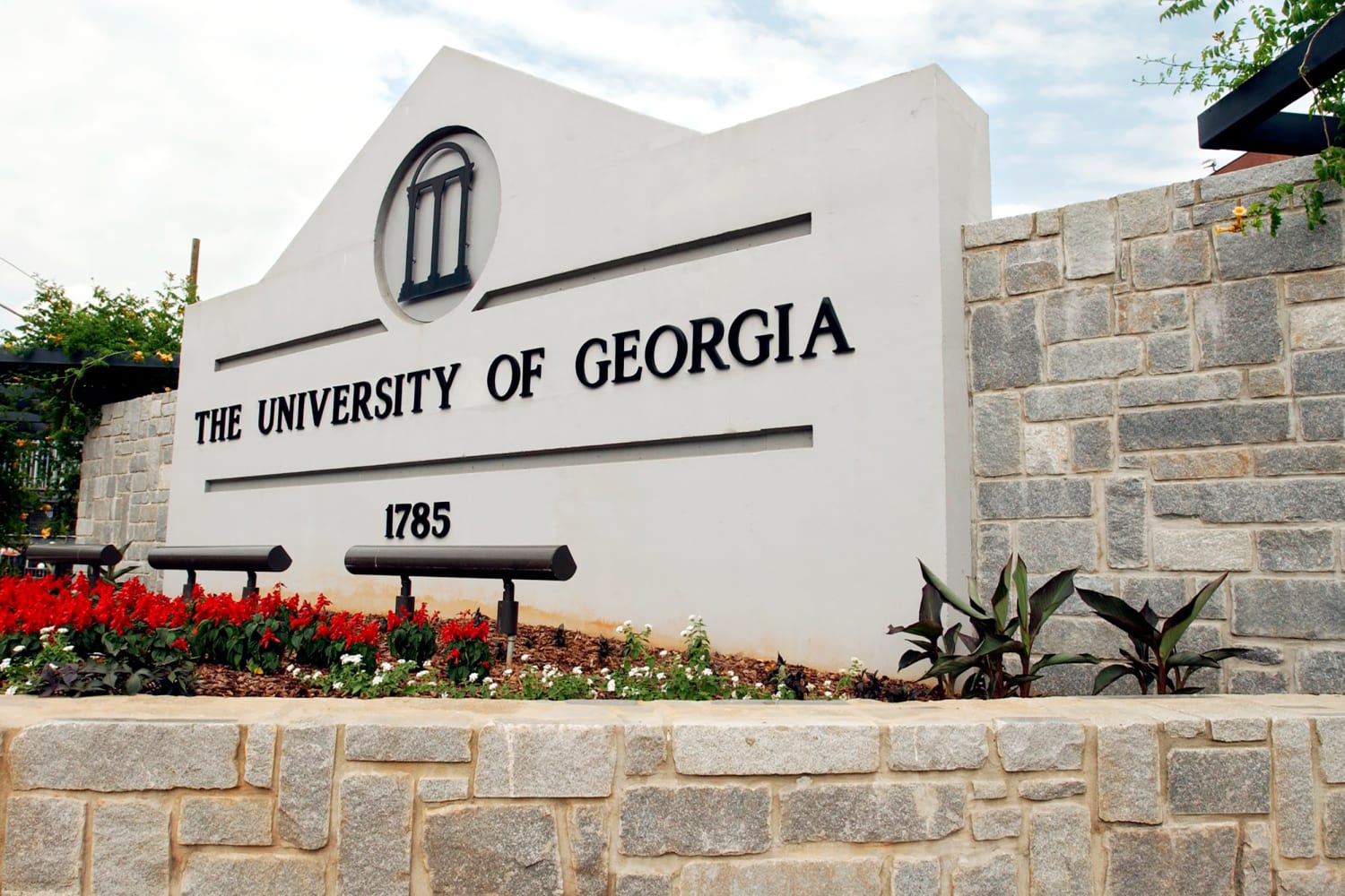 Foul play suspected after woman who went for jog found dead at University of Georgia