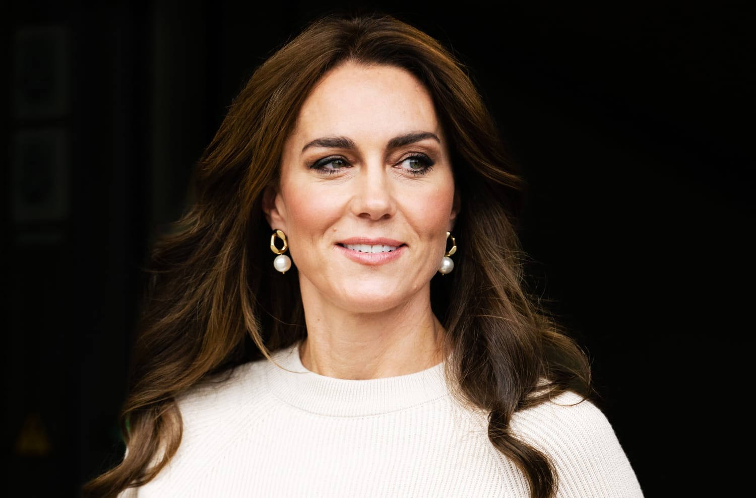 Unraveling the Mystery: Princess Kate’s Controversial Shopping Trip Revealed