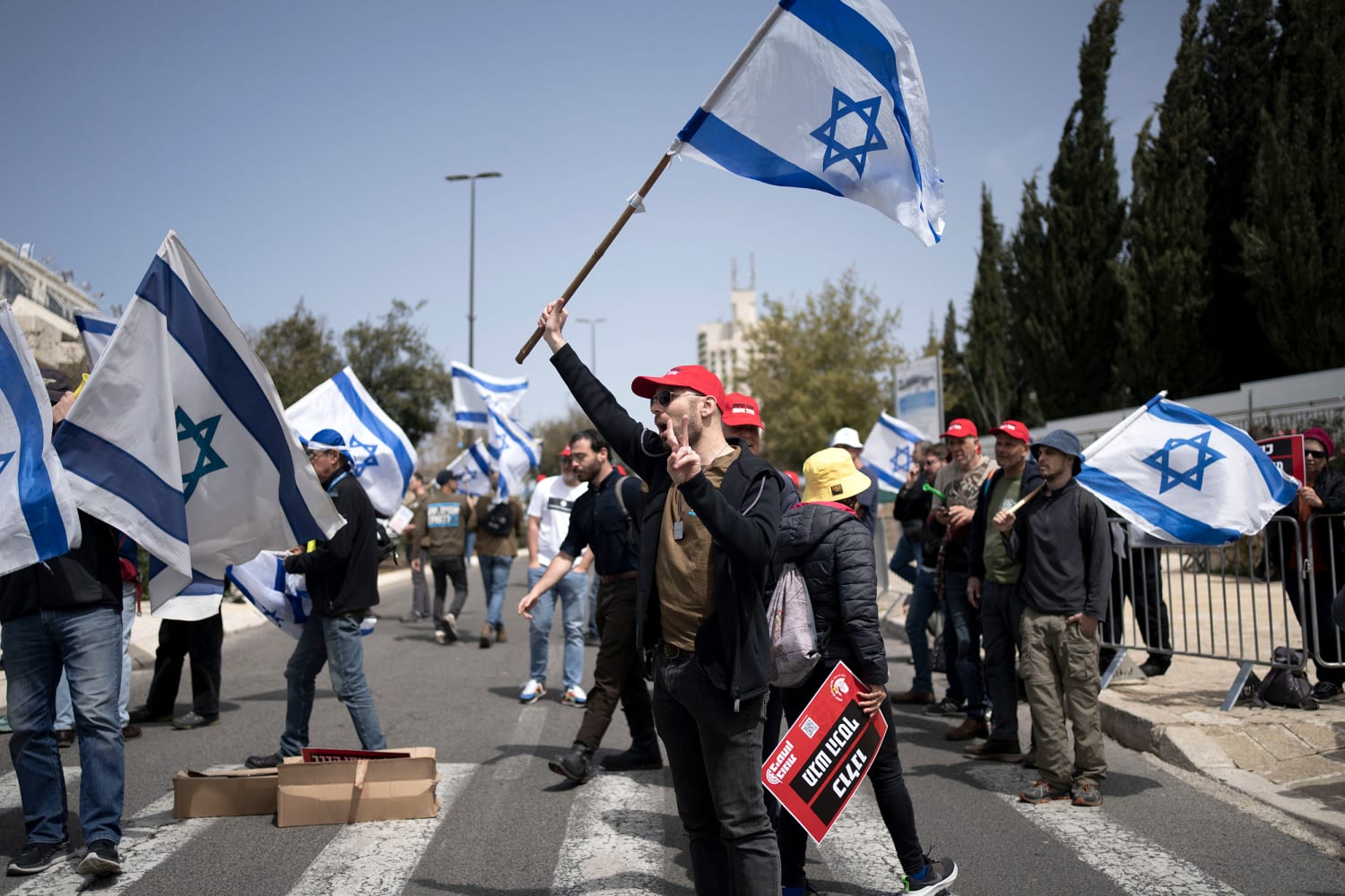 المحكمة الإسرائيلية توقف الدعم عن اليهود المتشددين الذين لا يخدمون في الجيش