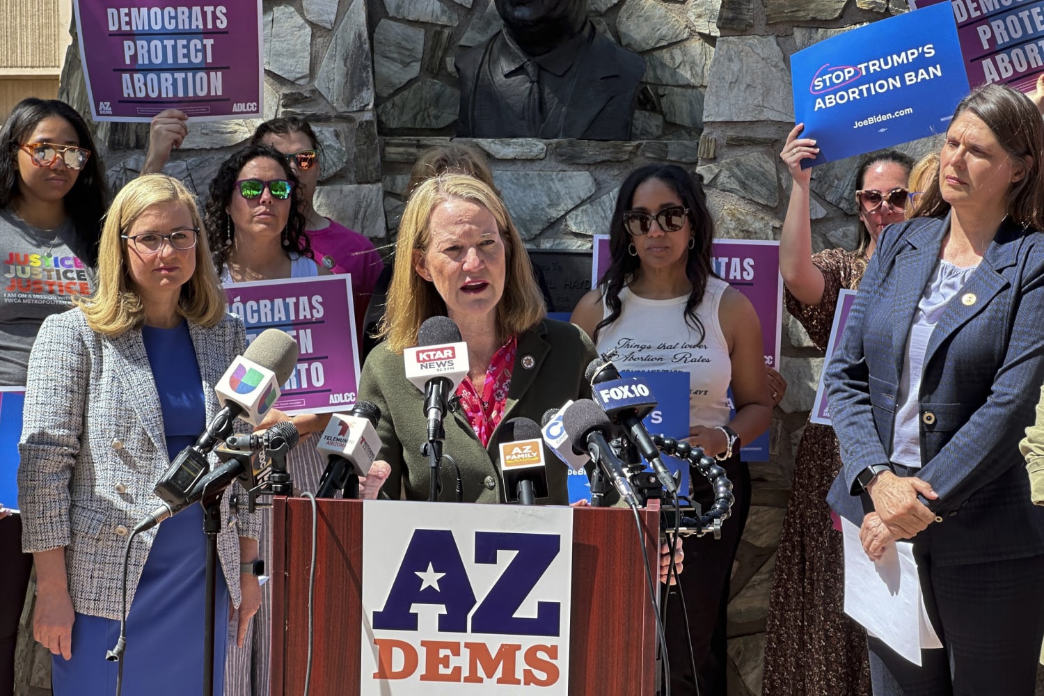 Arizona llama a California «refugio seguro» para los proveedores de servicios de aborto después del fallo de la Corte Suprema estatal  El Fiscal General quiere