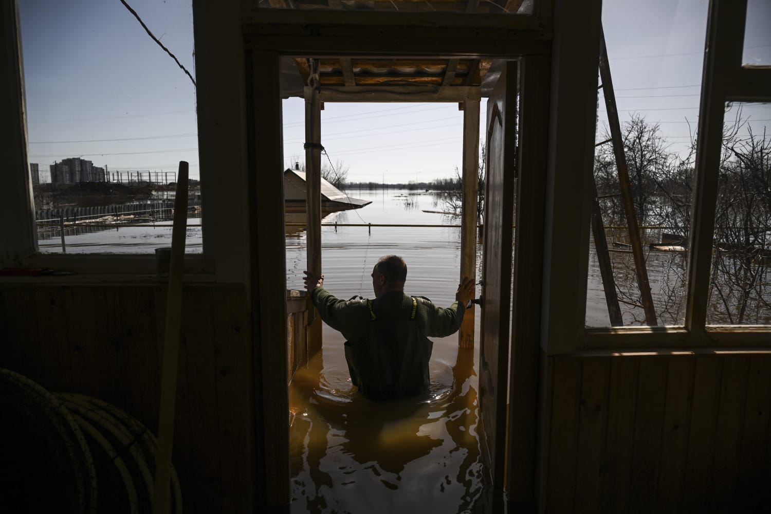 Российский город требует массовой эвакуации из-за наводнения