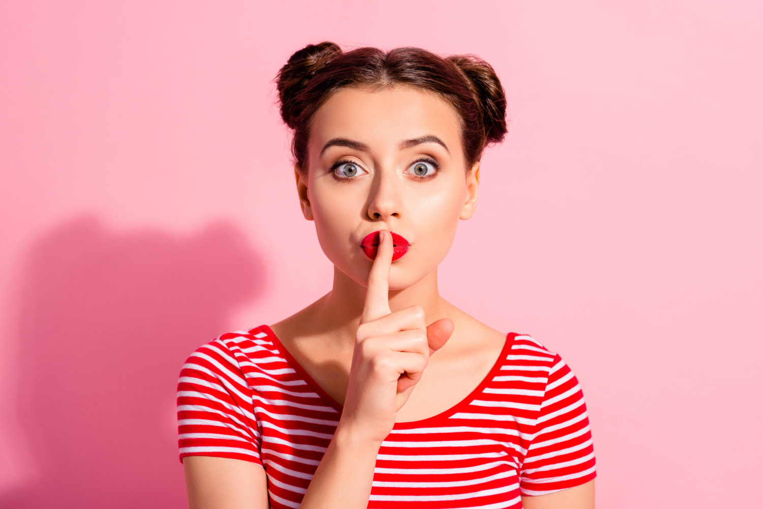 Mom raises the age-old question: When your kid tells you a secret, do you tell Dad?