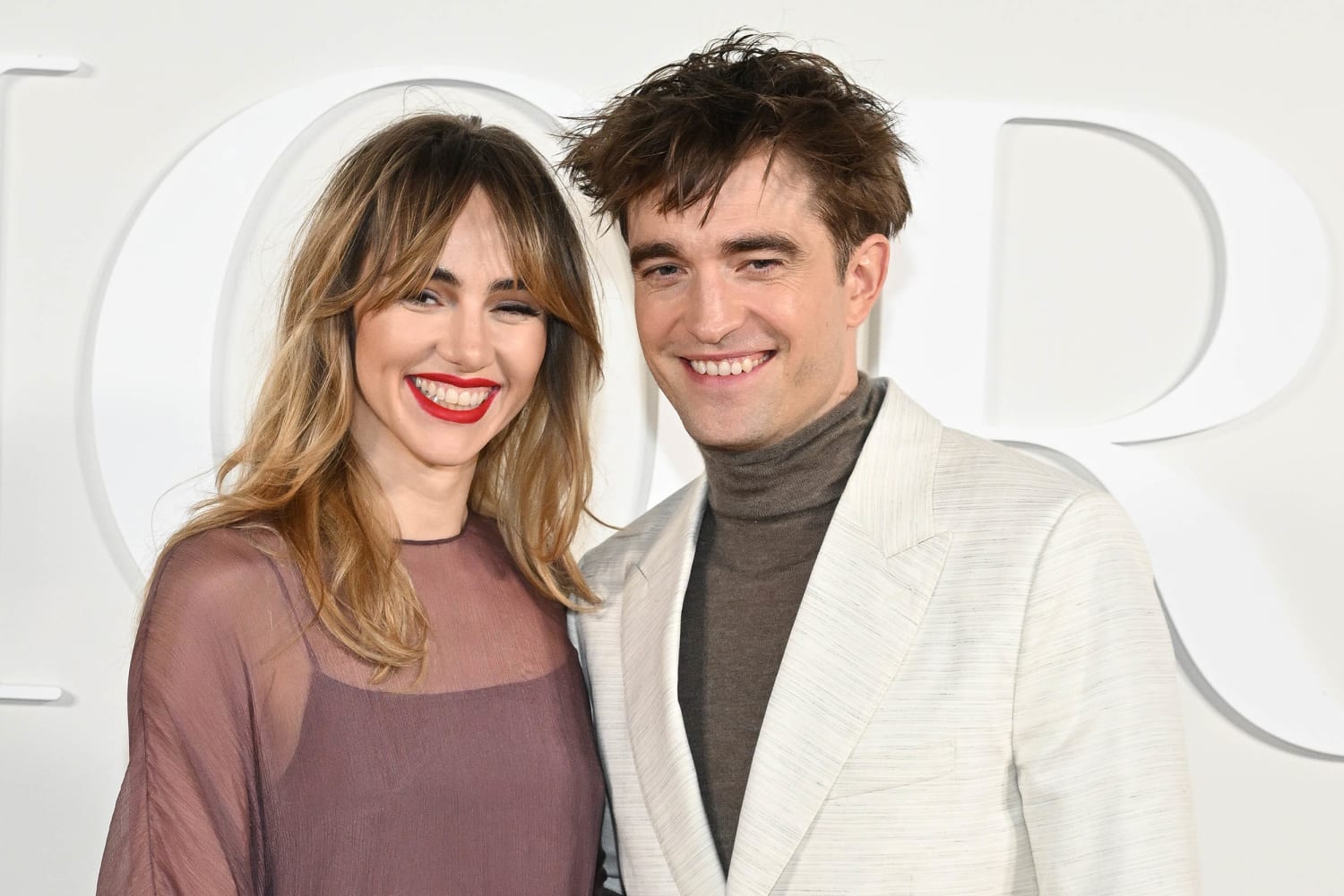 Suki Waterhouse shares honest message about postpartum period after welcoming 1st child