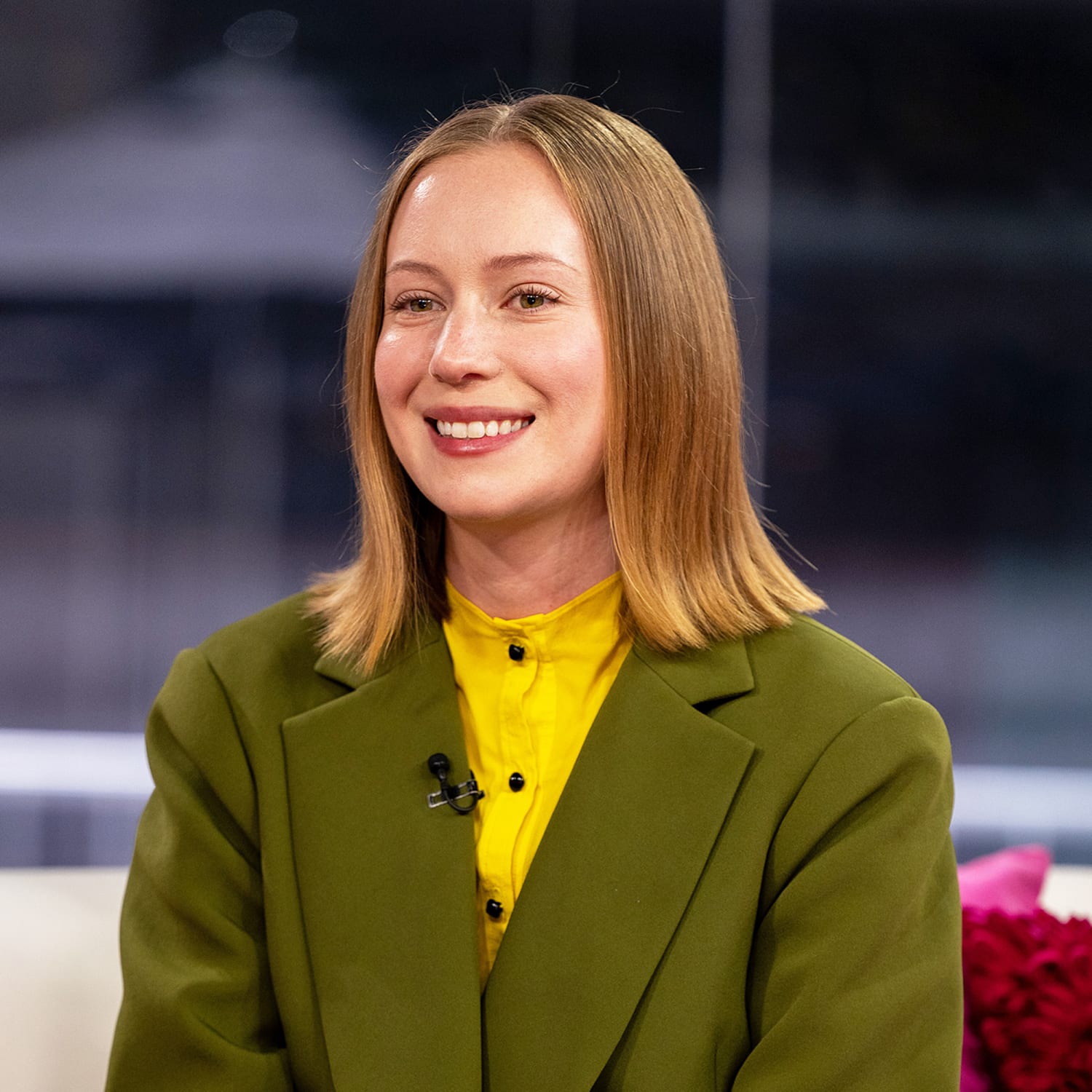 Hannah Einbinder On Stand-Up Special, Matching Jean Smart's Freak And