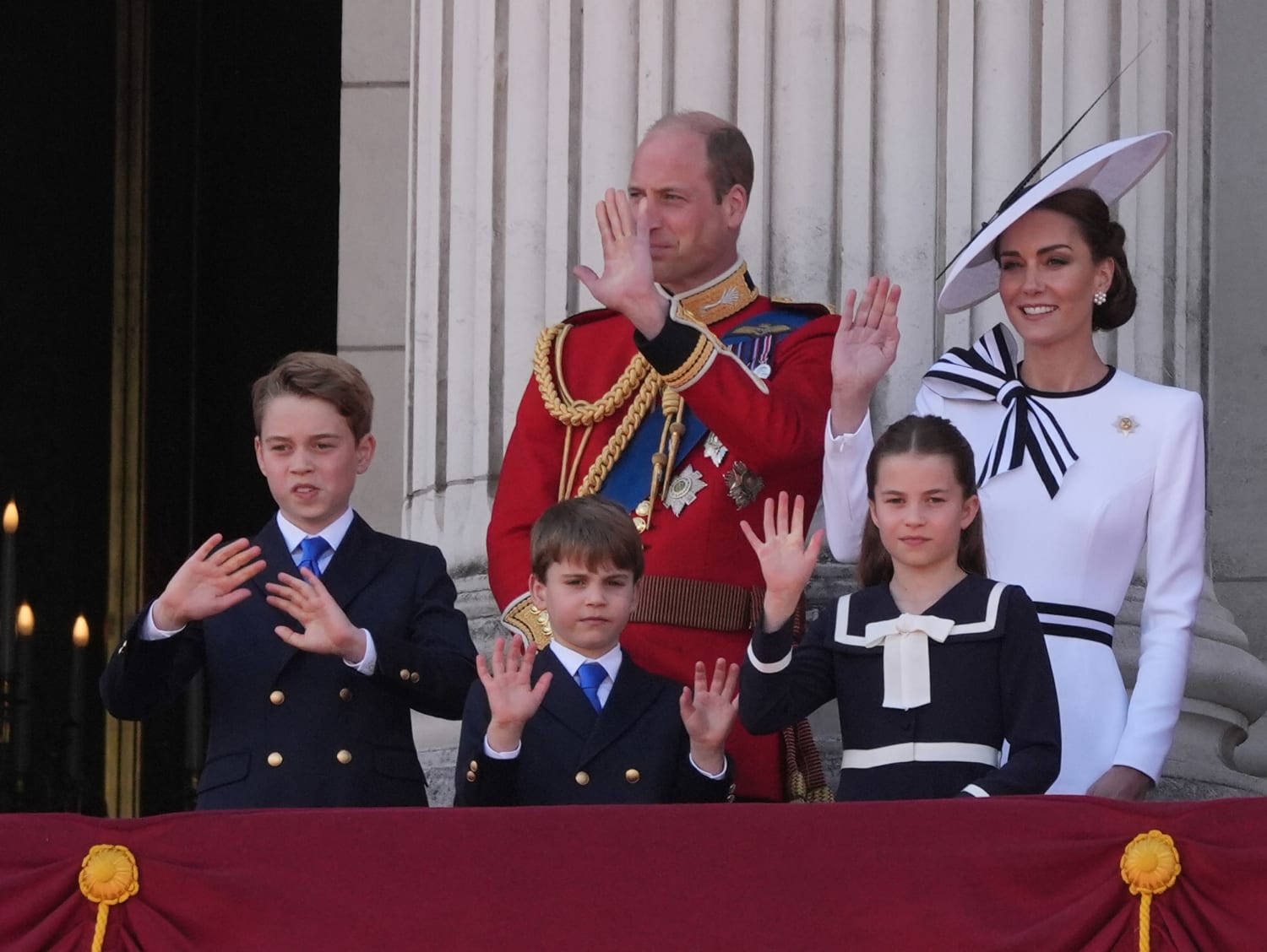 Kate Middleton appears again in Trooping the Color