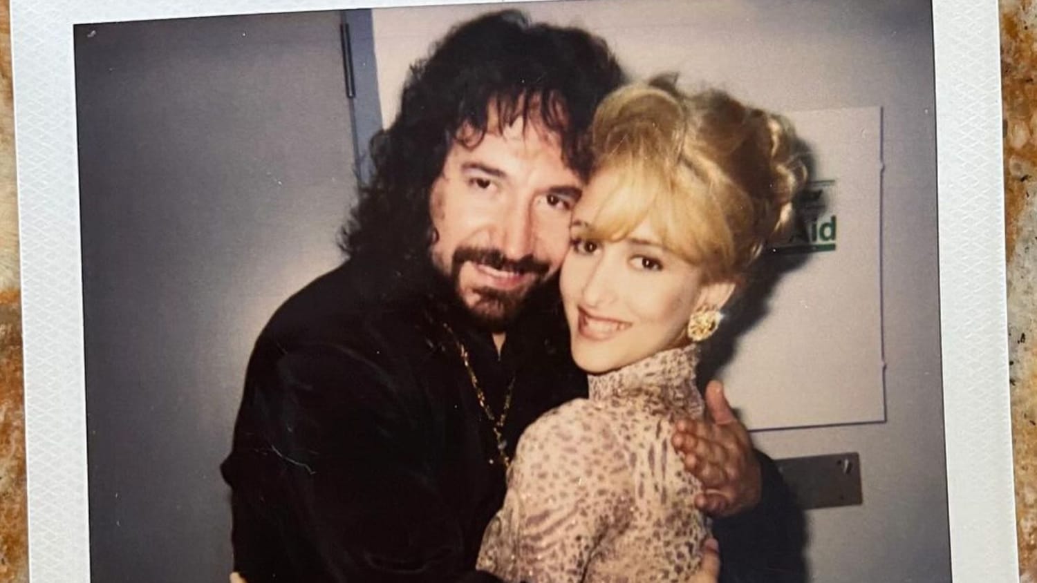 Marco Antonio Solís y su esposa Cristy celebran 31 años de amor