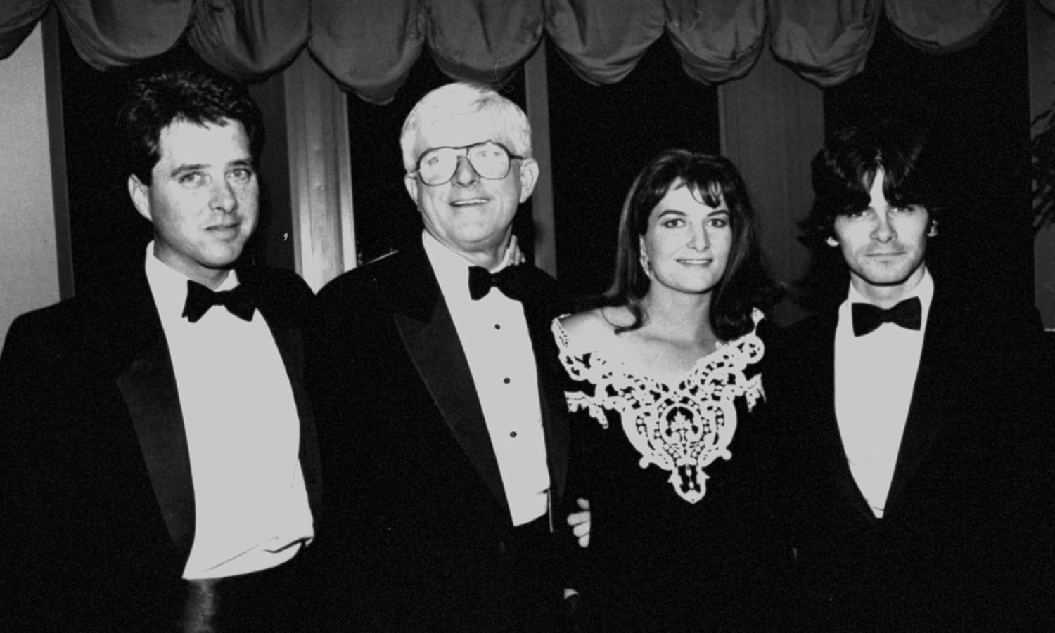 Phil Donahue as a father: Who are the legendary talk show host's 5 kids? 