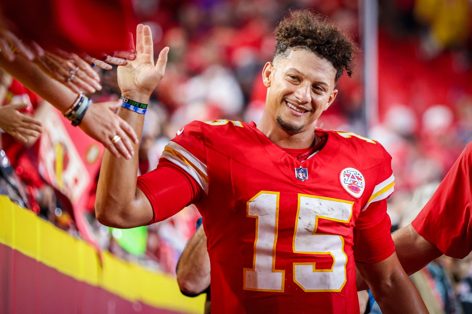 Patrick Mahomes won't endorse a presidential candidate after Trump praises Brittany Mahomes