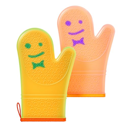 Staff The Oven Mitts