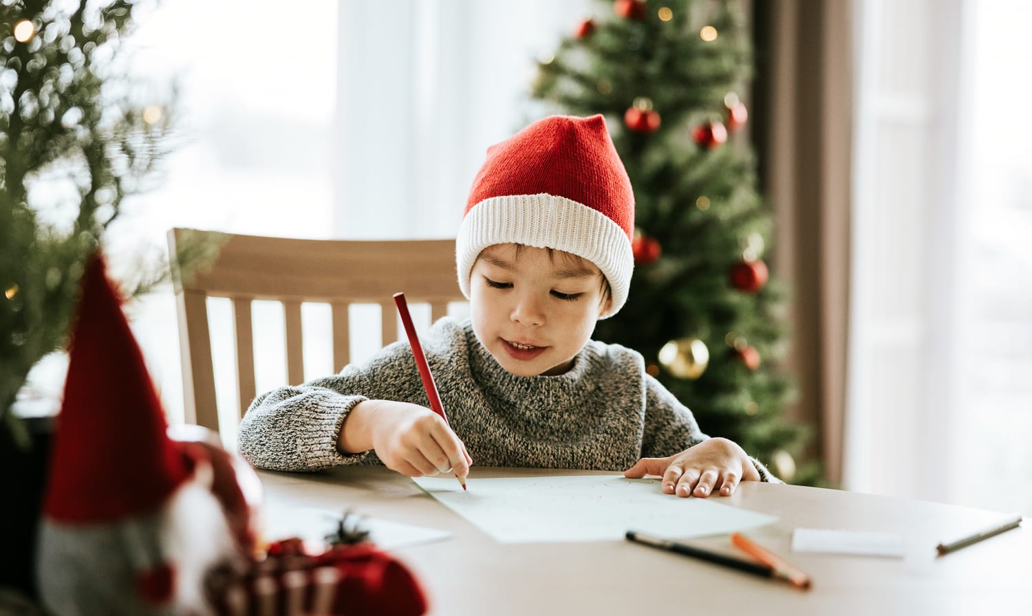 Want To Call Santa? Here's His Number (and 4 Other Ways To Reach Him)