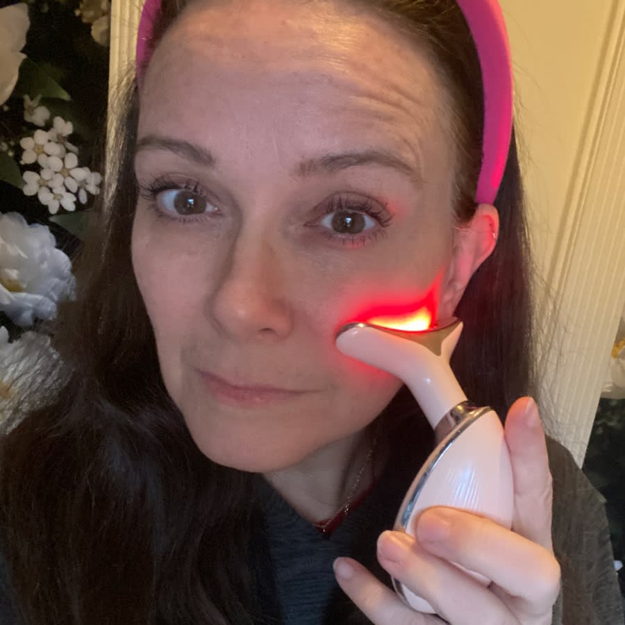 thumbnail image 2 of 7-in-1 Red Light Therapy Face Massager – Anti-Aging Electric Facial Lift Device – Rechargeable 2 of 4