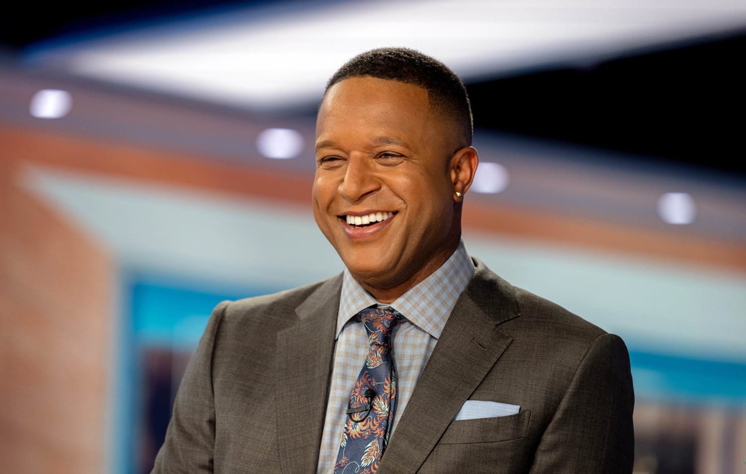 Craig Melvin to join Savannah Guthrie as TODAY co-anchor in January 2025