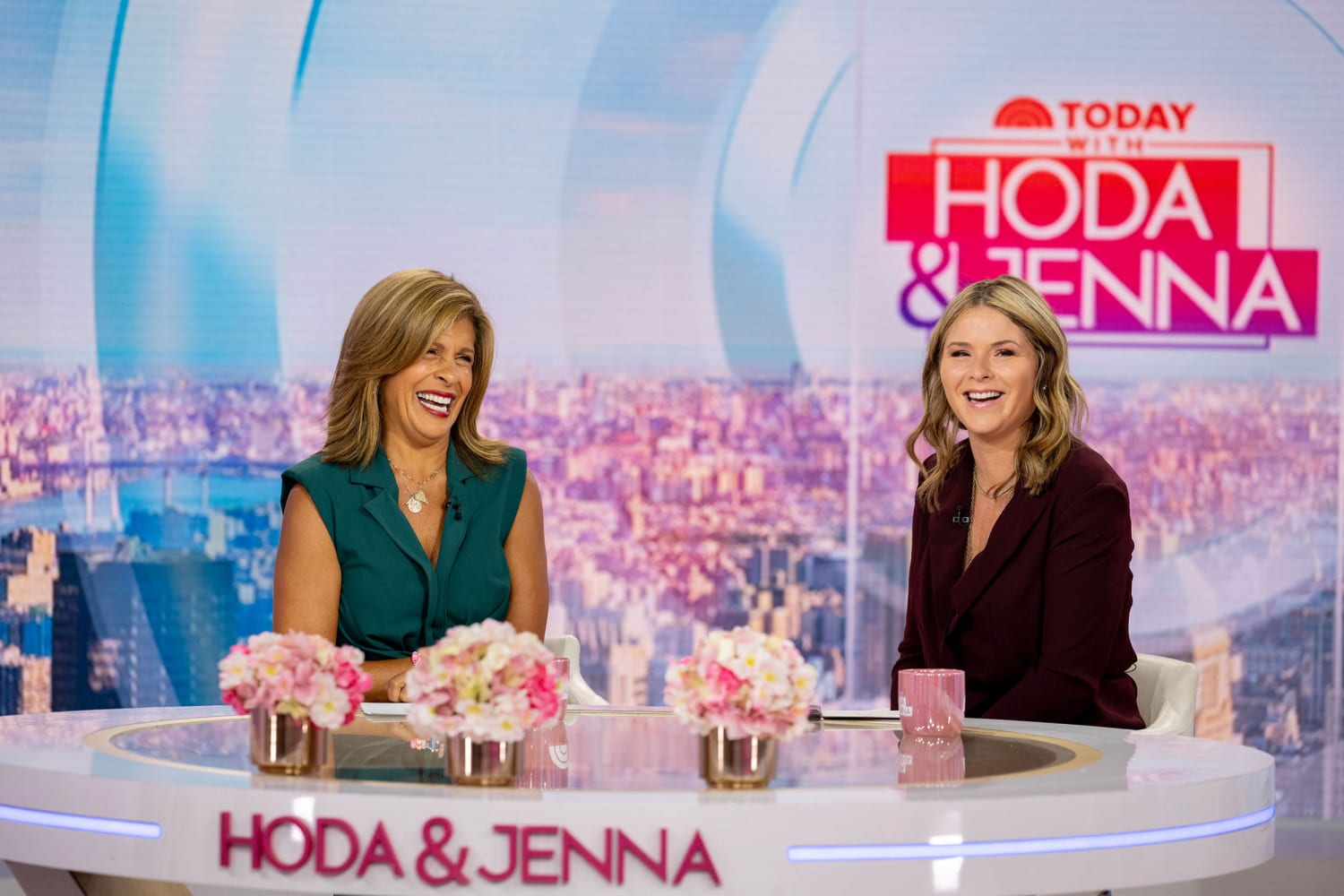 Should kids in a family get the same amount of holiday gifts? Hoda Kotb and Jenna Bush Hager are divided 