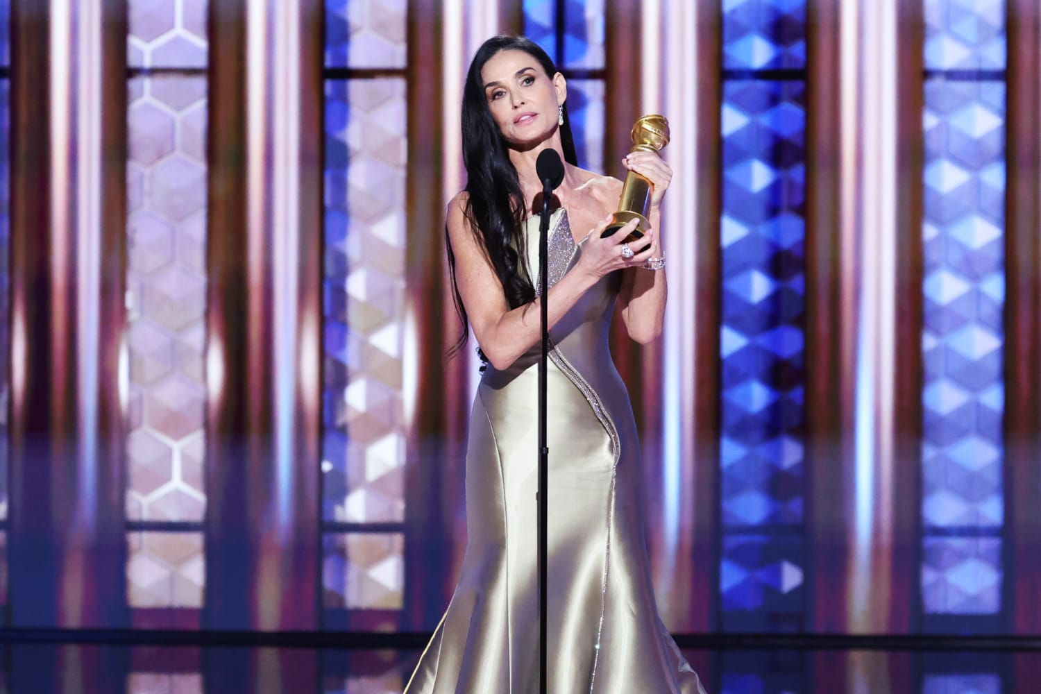 who designed demi moore's dress for the golden globes Sample Sale main image 0