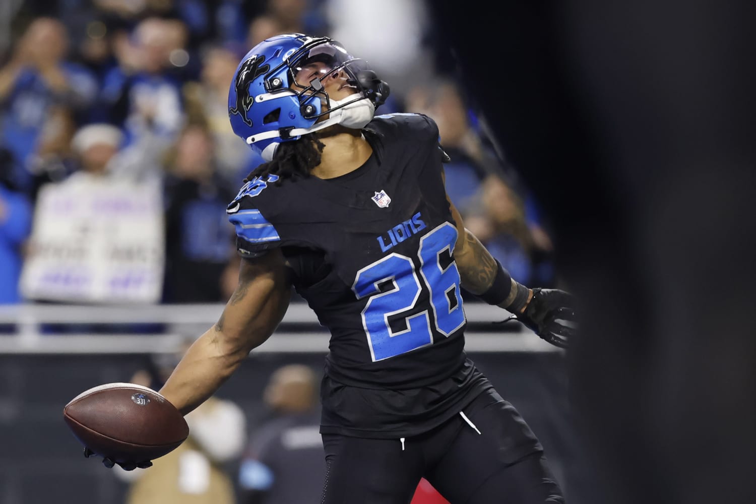 Jahmyr Gibbs shines for Lions as Detroit throttles Minnesota, plus big  games from Bo Nix and Mike Evans