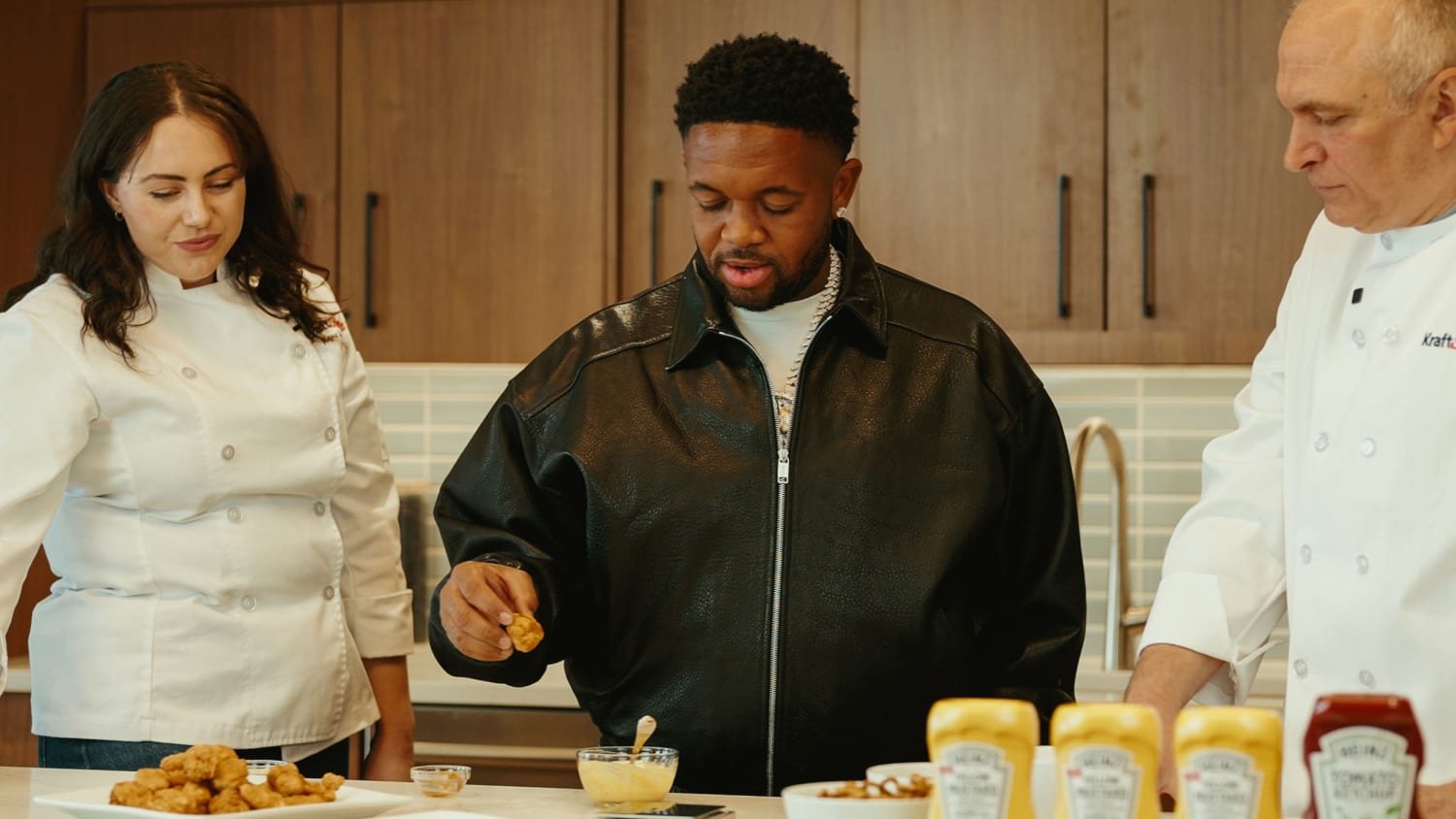 Heinz Teams Up with Mustard on Condiment Collaboration